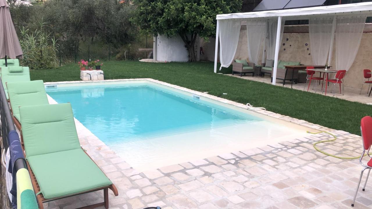インペリア Il Sole Di Poggi Bed & Breakfast エクステリア 写真