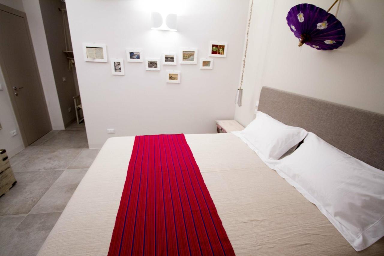 インペリア Il Sole Di Poggi Bed & Breakfast エクステリア 写真